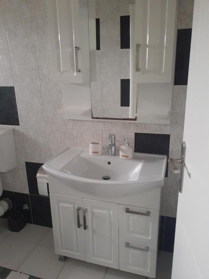 Apartmani Irena 티바트 외부 사진
